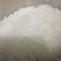 自制正宗韩式蛋包饭做法图解6)