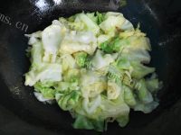 满口清香的手撕包菜做法图解8)