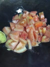 美味的番茄牛肉汤做法图解10)