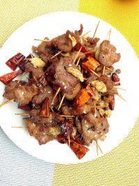美味的孜然牙签肉