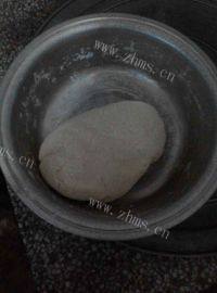 自己做的酸菜猪肉馅饺子做法图解5)