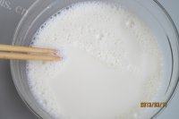 DIY草莓酸奶做法图解3)