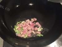 美味的海鲜面做法图解1)
