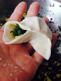美味虾味水煎包做法图解8)