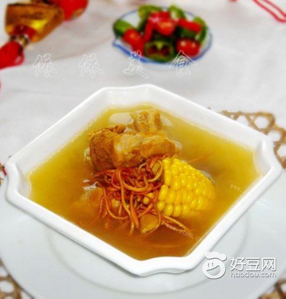 虫草花玉米脊骨汤