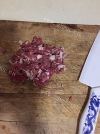 垂涎欲滴的葱爆羊肉做法图解1)