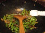 家常菜肉末炒四季豆