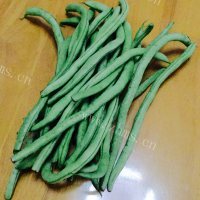 回味无穷的肉炒豇豆做法图解1)