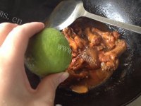 美味的鸡尾酒烧翅根做法图解8)