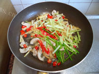最爱吃的美食泡姜肚丝做法图解6)