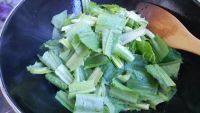 家常豆豉鲮鱼油麦菜做法图解9)