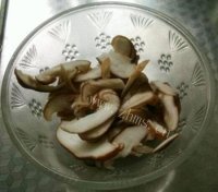 色香味浓的洋葱炒肉做法图解3)