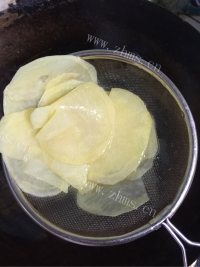 简单的炸土豆片做法图解5)