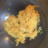 蛋黄粉红煲做法图解9)