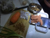 美味的海鲜炒面做法图解1)