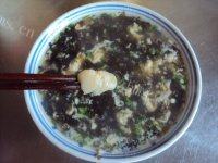 紫菜虾皮蛋花汤做法图解6)