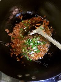 美味的肉末蒸水蛋做法图解11)