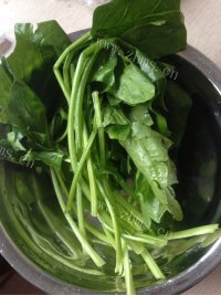 肉丸菠菜汤做法图解3)