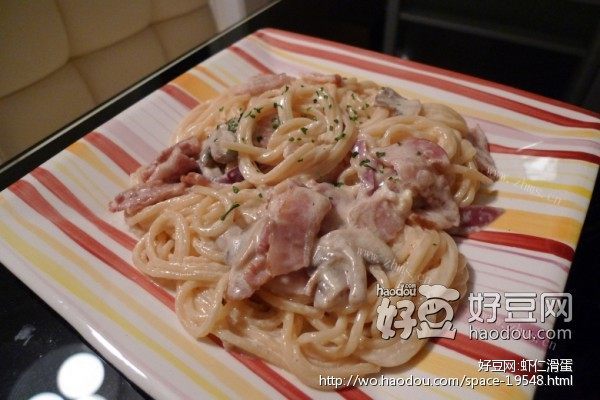 奶油培根意大利面