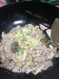 色香味俱全的炸酱面做法图解6)