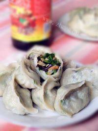 自己做的香菜水饺