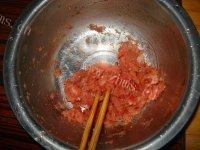 美味的菠菜肉丸粉丝汤做法图解2)