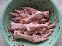 「DIY美食」泡椒鸡爪做法图解1)