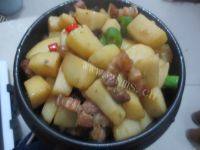 营养丰富的土豆烧肉做法图解13)