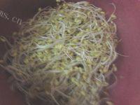 美味的炒黄豆芽做法图解2)