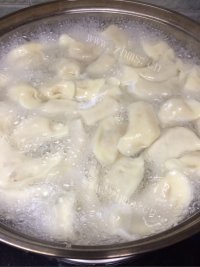 香爽的土豆大肉水饺做法图解14)