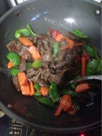 [简单版]青椒牛肉