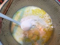 美餐自制风味披萨做法图解6)