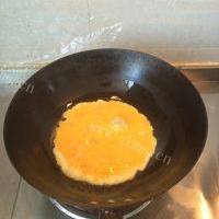奶酪黄瓜鸡蛋饼的做法图解三
