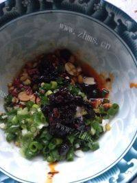 #美食记#凉拌豆腐做法图解3)