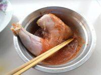 很有食欲的香辣鸡腿做法图解3)