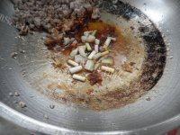 家常菜肉末炖豆腐做法图解6)