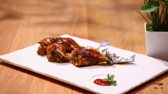 香飘十里的鸡翅包饭