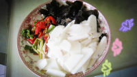 家常菜山药炒木耳做法图解2)