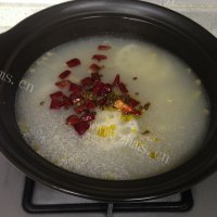 家常菜麻辣水煮鱼做法图解13)