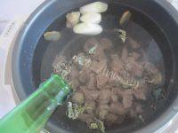 美味的牛肉汤做法图解6)