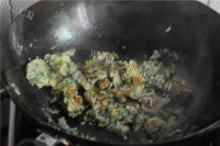 助消化的芹菜叶鸡蛋饼做法图解6)