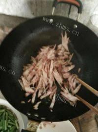 肉炒蒜台做法图解5)