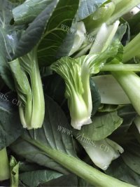 家常菜香菇炒油菜做法图解1)