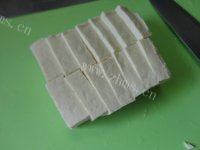 红烧鱼头豆腐做法图解3)