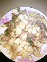 家常菜肉片菜花