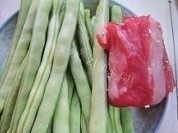 四季豆炒肉片做法图解1)