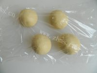 美味的甜甜圈做法图解3)