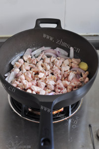 美味的咖喱鸡肉饭做法图解7)