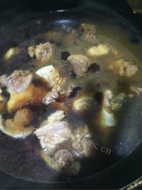 清脆爽口的红烧鸭肉做法图解11)