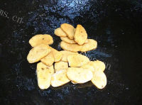 美味蚝油炒鱼糕做法图解5)